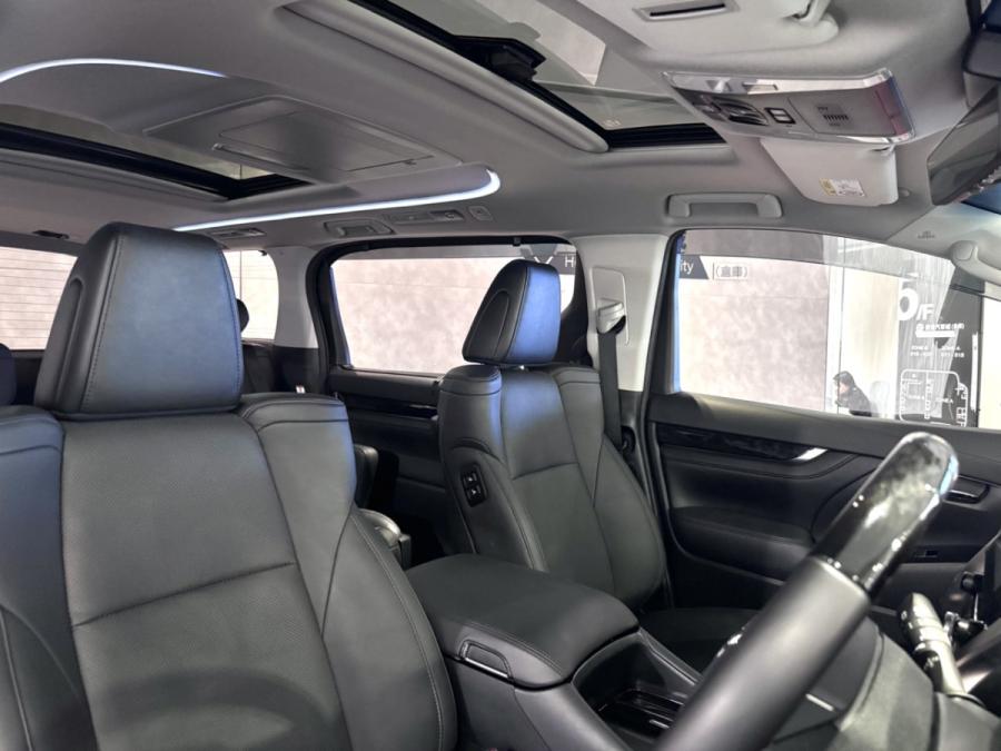 ALPHARD 3.5 SC FACELIFT - Image 6